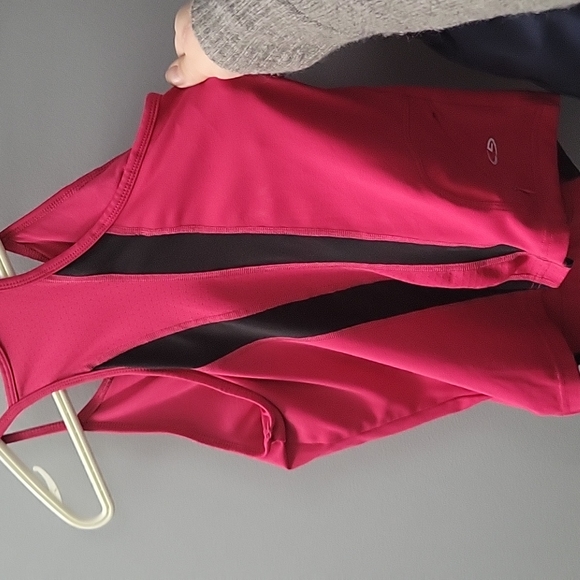 Champion Tank Top (Pink) - Picture 2 of 8